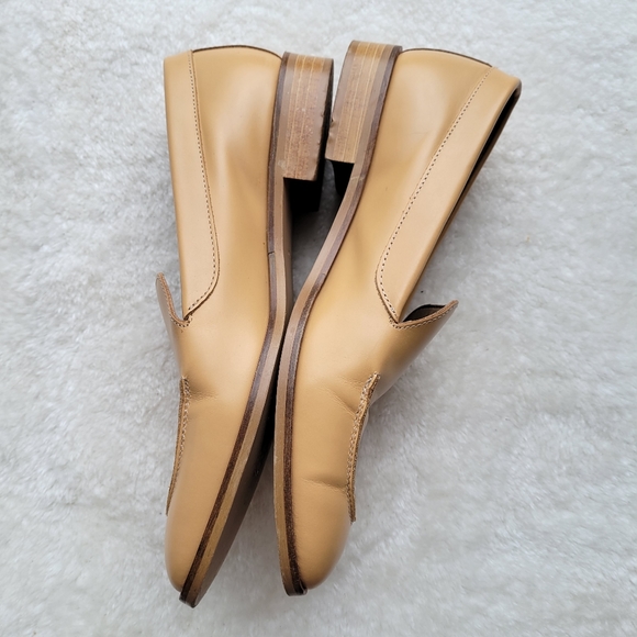 Everlane The Modern Loafer in Sand/Honey - Picture 8 of 10